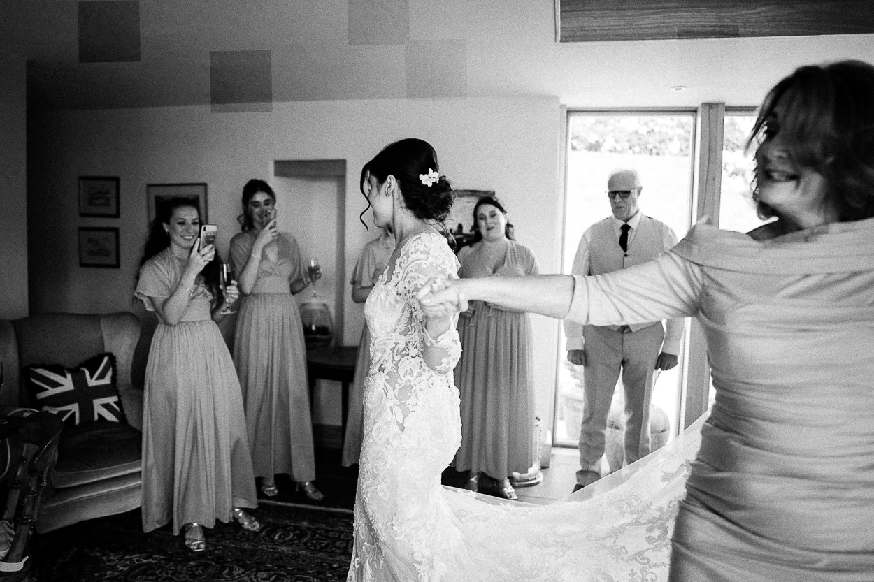 SANT FFRAED HOUSE WEDDING PHOTOGRAPHY 099